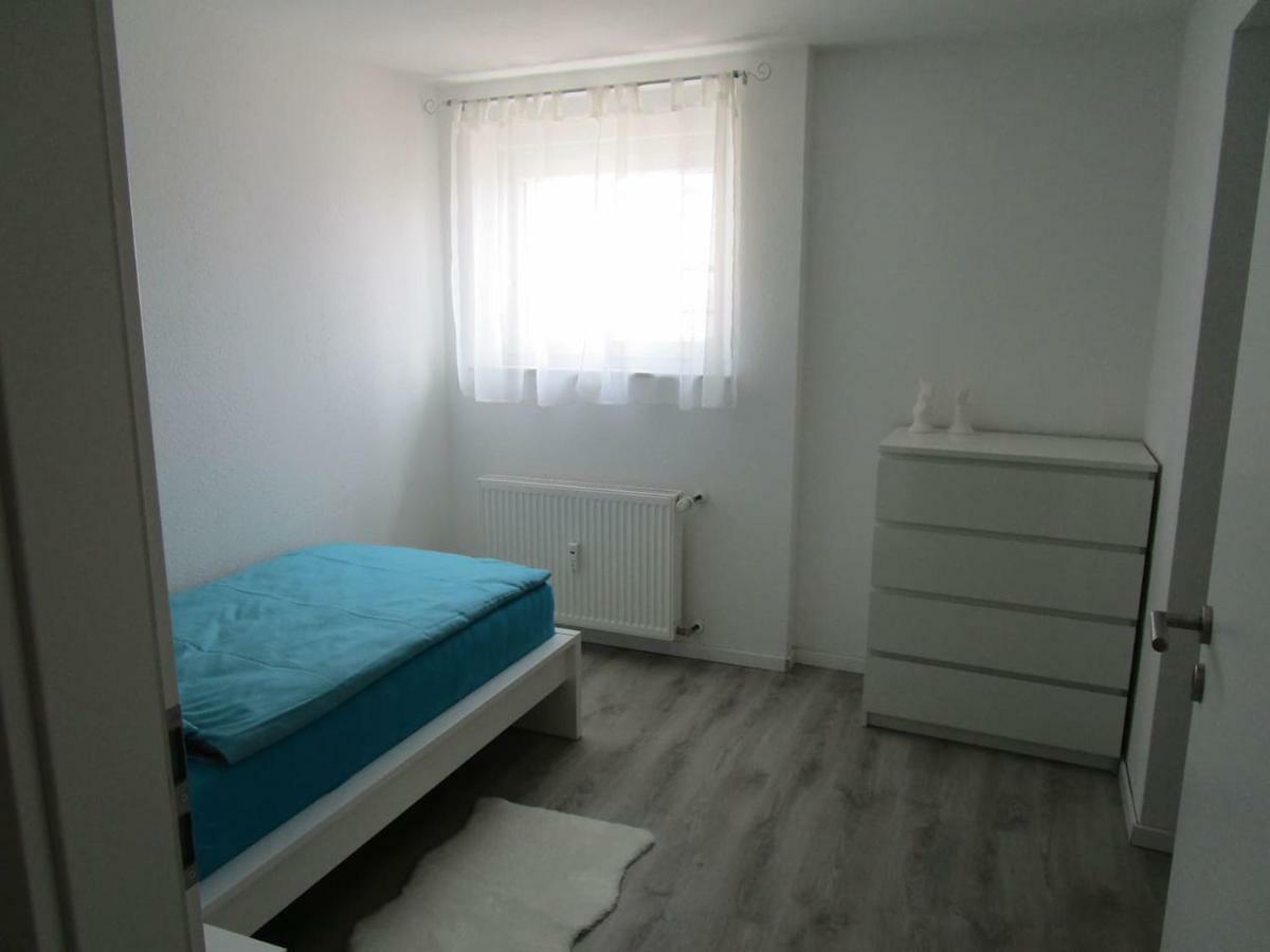 Apartment Moderne 3-zimmer In Stuttgart-freiberg Stuttgart