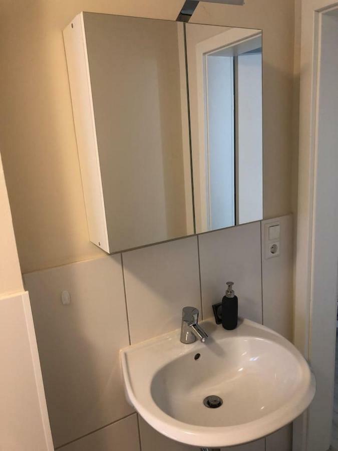 Apartment Moderne 3-zimmer In Stuttgart-freiberg Stuttgart